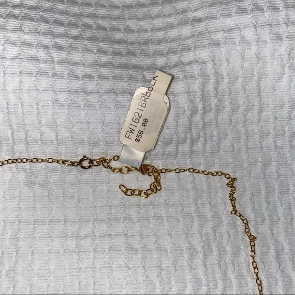 31 Bits Necklace - Picture 3 of 5